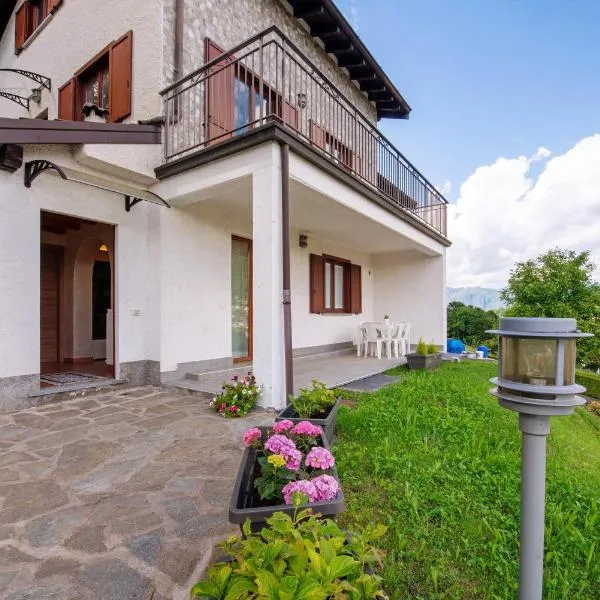 Loft bellavista、San Fedele Superioreのホテル