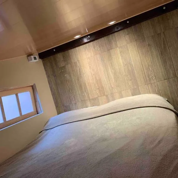 Tiny House Style Guest House, hotel sa Curitiba