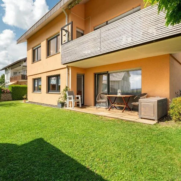 Ferienwohnung Carolin โรงแรมในDornstetten