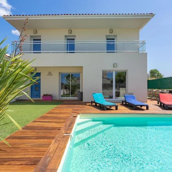 Villa Sigiriya - Maison de la mer, hotel in Vaux-sur-Mer