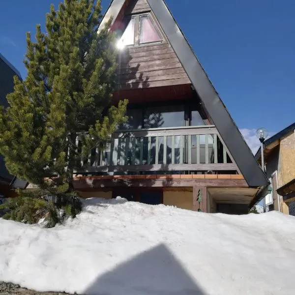 Chalet Les Angles, hotell i Les Angles