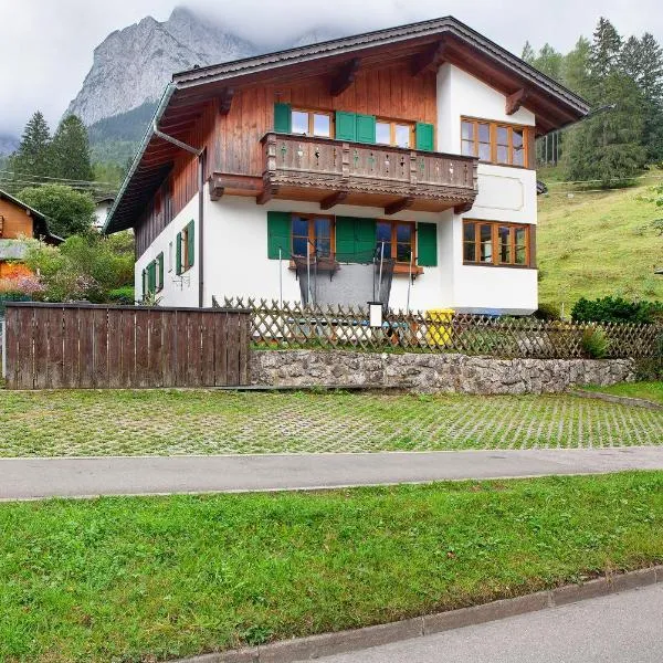Ferienwohnung Kramernest, готель у місті Грайнау