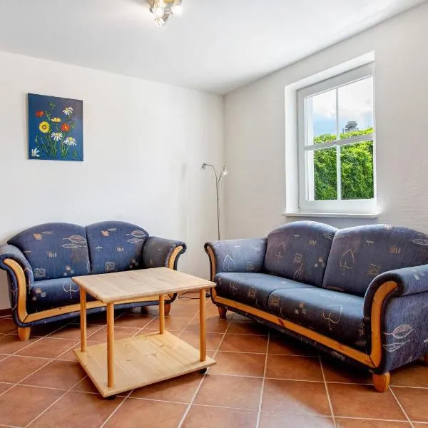 Haus Seeadler Wohnung 12, viešbutis mieste Kozerovas