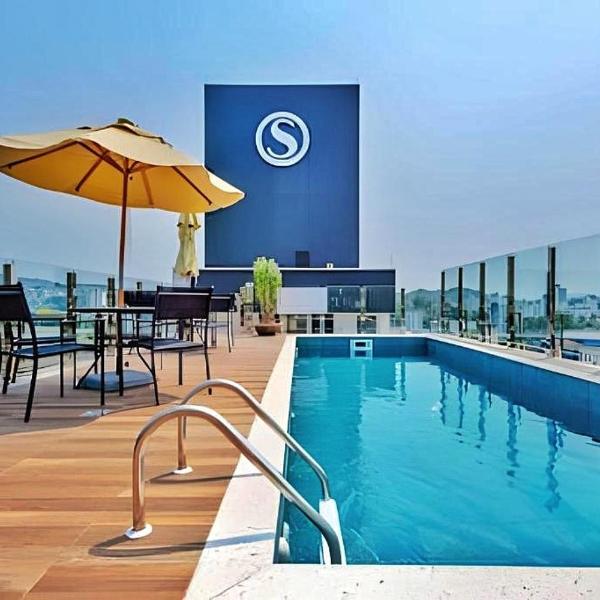 Brisa do Vale Loft 802 - Prox Centro e Oktoberfest - Piscina e WiFi - Foto 2