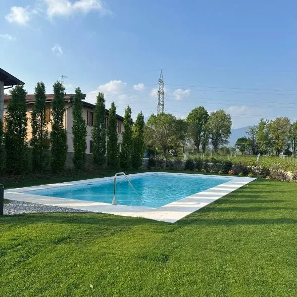 Residence Palmento in Franciacorta, hotell i Corte Franca