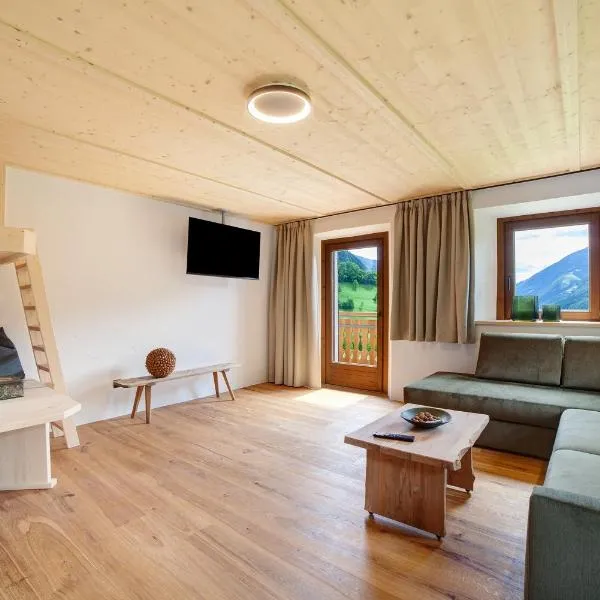 Schlossbauer große Ferienwohnung, hotel u gradu San Leonardo in Pasirija