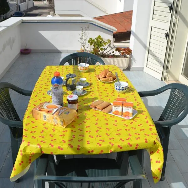 Casa vacanze Ll09 50m mare San Foca, hotel v destinaci San Foca