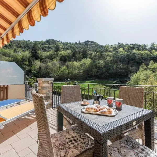 Residence Tatiana A2, khách sạn ở Tremosine Sul Garda