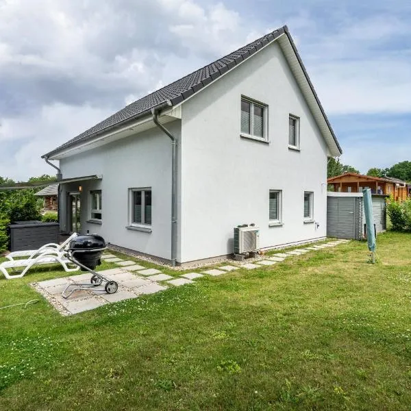 Seeglück 1 am Tollensesee, hotel din Groß Nemerow