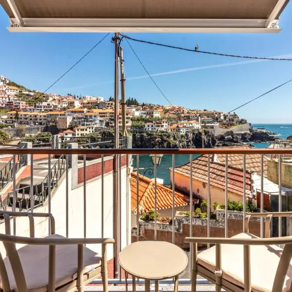 Casa das Andorinhas, hotel i Câmara de Lobos