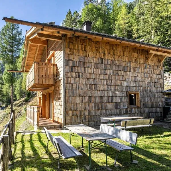 Grogg 608 Apt I I: Martello şehrinde bir otel