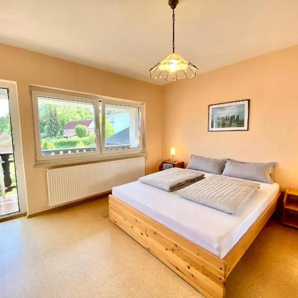 발트에크에 위치한 호텔 Ferienwohnung Alraftsblick