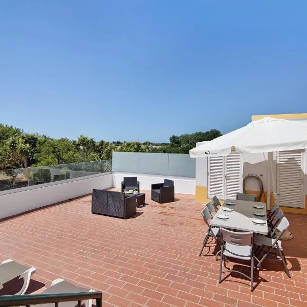 Quinta Alegre Tavira T3, hotel en Luz de Tavira