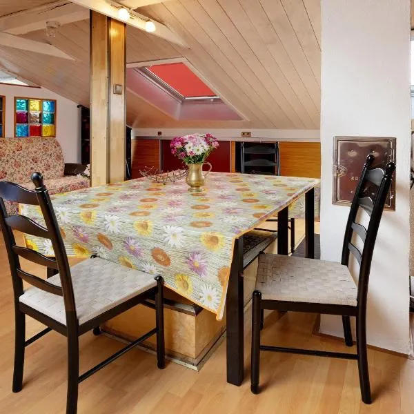 Haus Schwanenweg, hotel din Constanţa