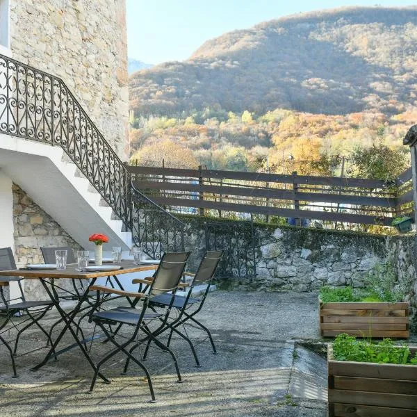 Casa Mialy - Clim Wifi Terrasse – hotel w mieście Saint-Vincent-de-Mercuze