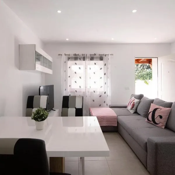 Adelino Guest House, hotel a Olhão