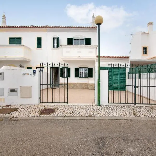 Moradia Altura, Hotel in Altura