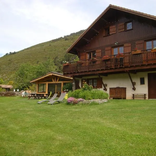 Chambres d'hôtes le génépi, hotel in Valdeblore