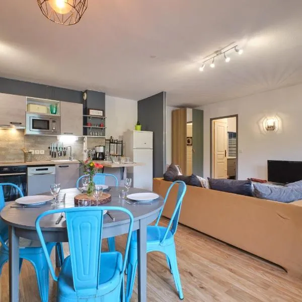 Grand appt au pieds des pistes, hotel i Chamrousse