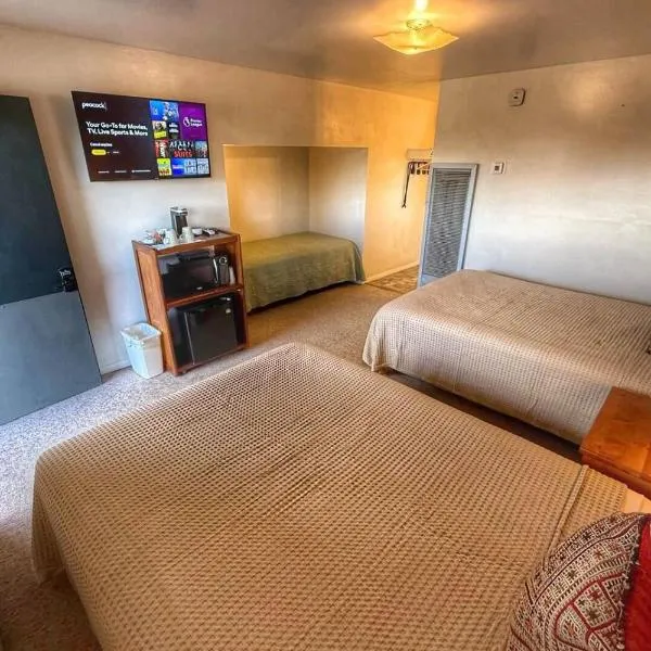 Lucky Seven Shared Kitchen, Sleeps 4 Mokee Motel, hotel a Bluff