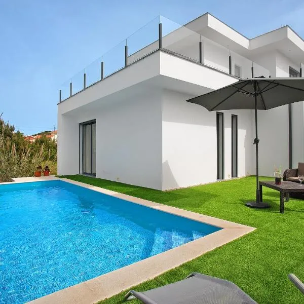 Salir do Porto में, होटल Villa Atlantic View