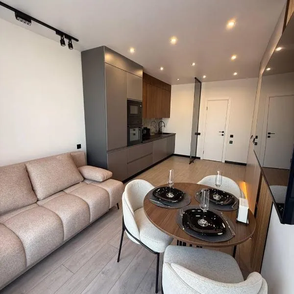 Комфортні апартаменти у ЖК Great, світло є постійно, Hotel in Kiew