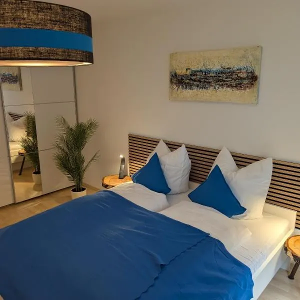 Apartment Fuchsbau mit Seeblick, Hotel in Unterkirnach