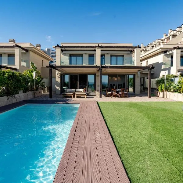 Mediterranean Beach, hotel en Arenales del Sol