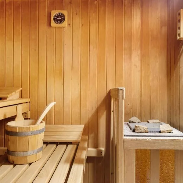 Maisonette auf 1000m mit Sauna, hotel v destinaci Schönwald