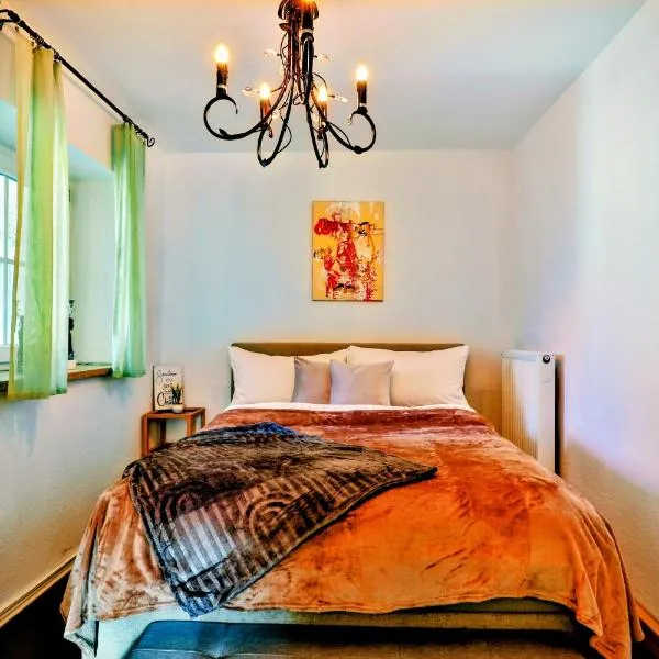 Gästehaus Lepple 2 Apartments: Vöhringen şehrinde bir otel