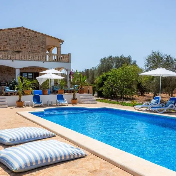 Oasis del Sol, Hotel in Es Llombards