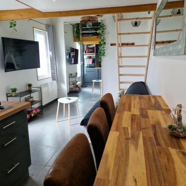 Magnifique logement à 200m de la plage avec terrasse et emplacement voiture gratuit, Hotel in Berck