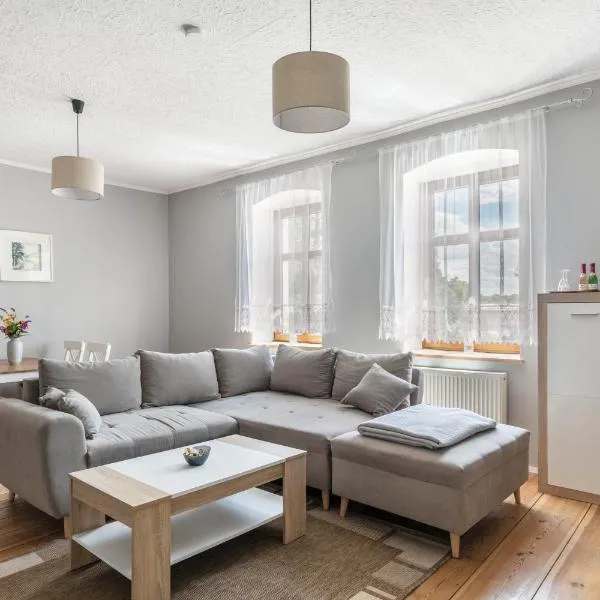 Ferienwohnung mit großem Garten, hotel i Lindow