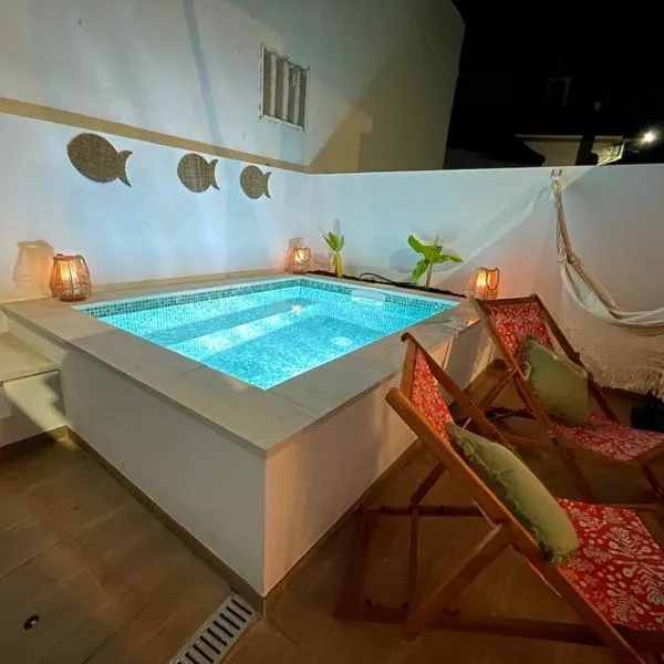 Casa River Sun، فندق في Valada