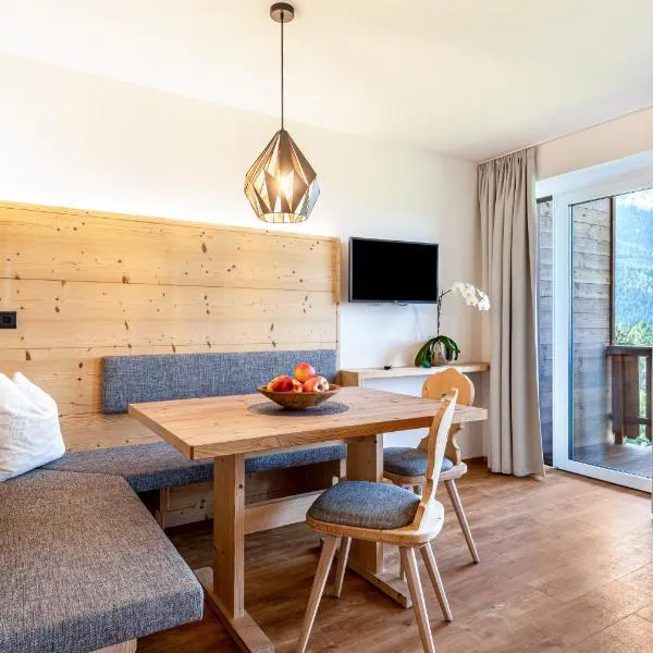 Haus Lohengrin Ferienwohnung 4, хотел в Сиуси