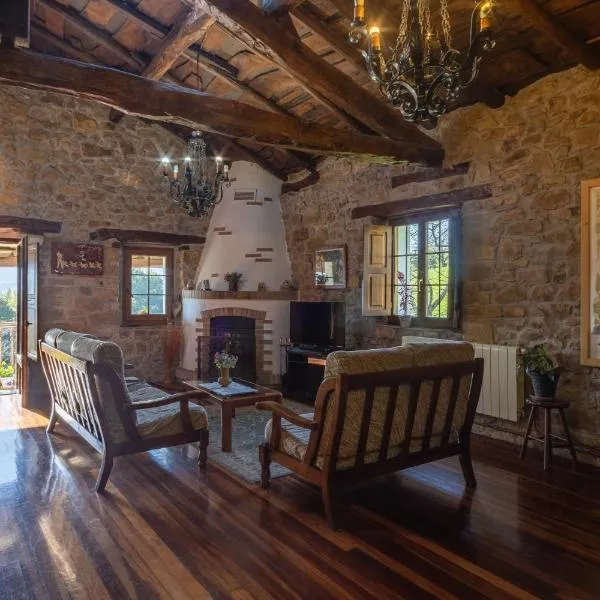 Fuenternilla, hotel en Carranza