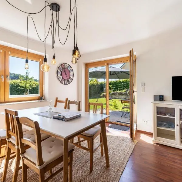 Ferienwohnung Auszeit, hotel en Niederviehbach