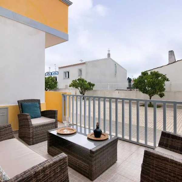 Villa Essence of Grey, hotel u gradu 'Manta Rota'