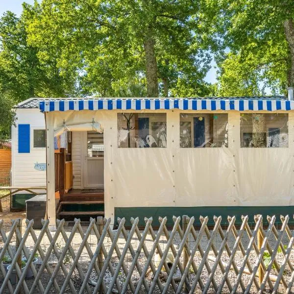 Mobilhome Mh 100 La Tremblade, hotel a La Tremblade