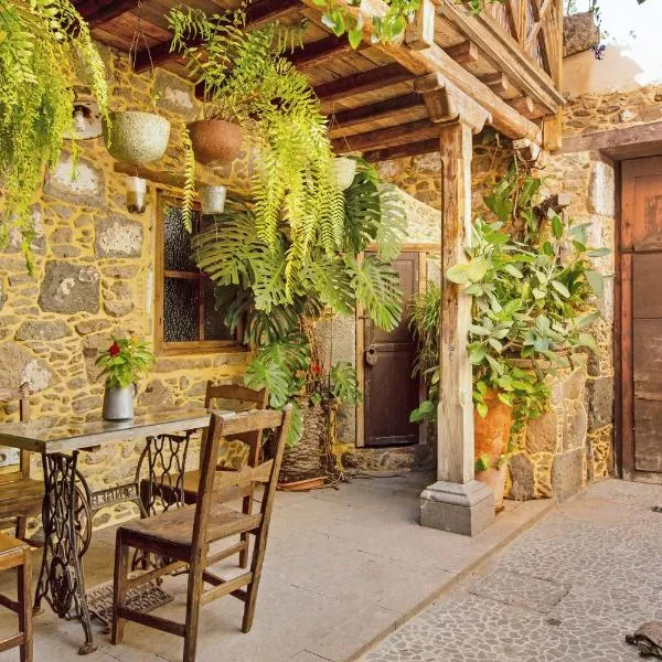 Casa Emblemática La Pileta Bentejui, hotel v destinaci Agüimes