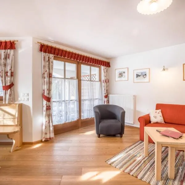 Ciasa Tlara App Alma, hotel a San Vigilio Di Marebbe