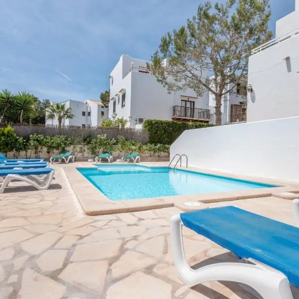 Apartamentos Karin 2ºd, khách sạn ở Cala D´Or