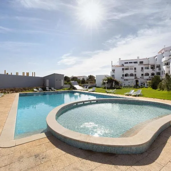 Yasmim House, hotel u gradu Sagres