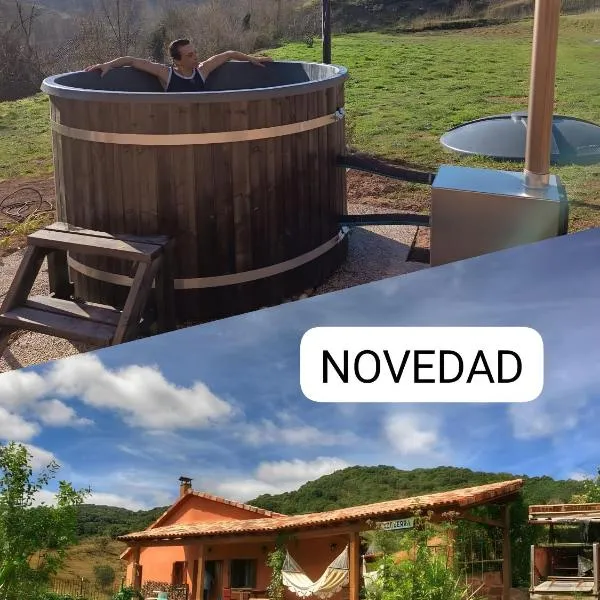 El Astial, hotel a Ezquerra