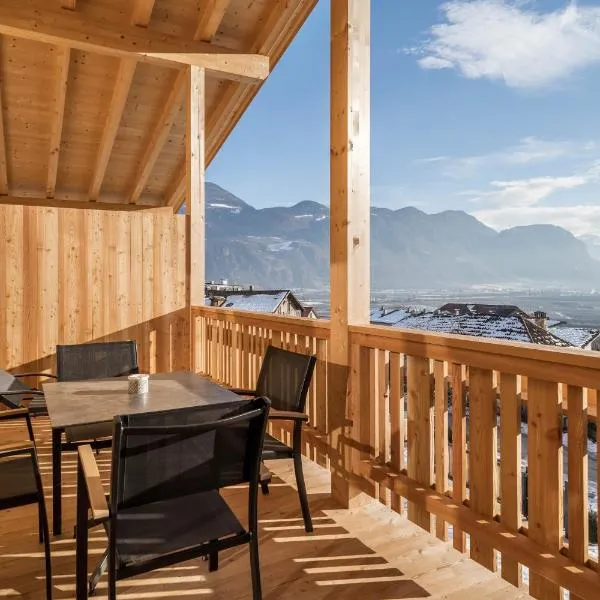 Apt Zirbe - Nockerhof, khách sạn ở Andrian