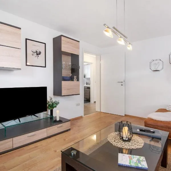 Ferienwohnung aufm Weinberg 0G: Schwandorf in Bayern şehrinde bir otel