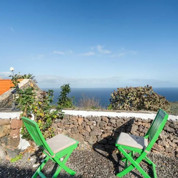 Casa Rural Los Perales - El Castaño, hotel en Mocanal