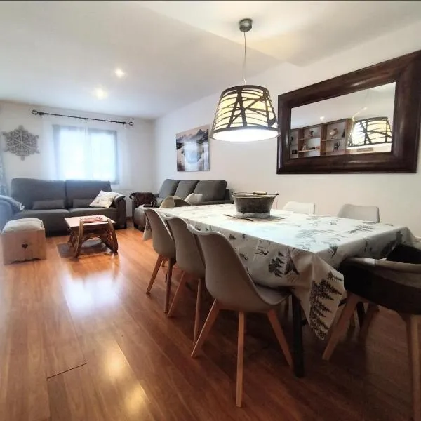 Casa Arguis, ξενοδοχείο σε Eriste