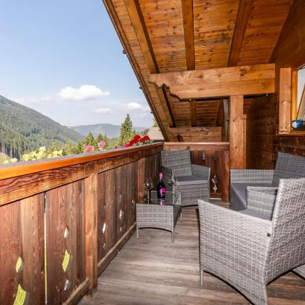 Haus Simon، فندق في نوفا ليفانتي