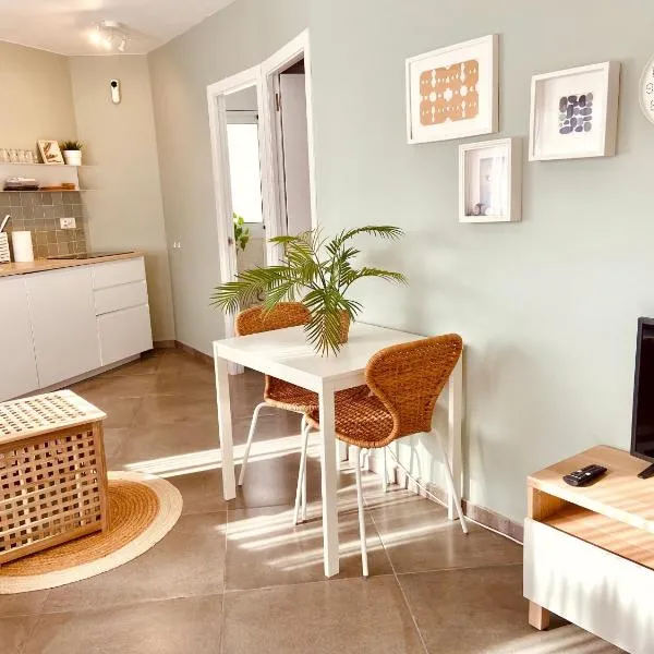 La Casita de la Playa-Bungalow, Hotel in Miami Platja